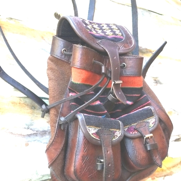 Taos LEATHER Blanket Wool Handcrafted Pockets Buckles Straps Unique BACKPACK EUC - Picture 2 of 16